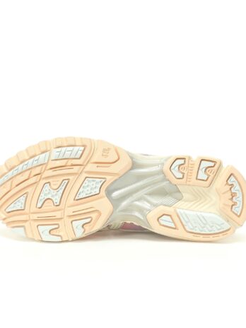 (WMNS) ASICS Gel-Kayano 14 ‘Baked Pink Cream’ 1202A516-700
