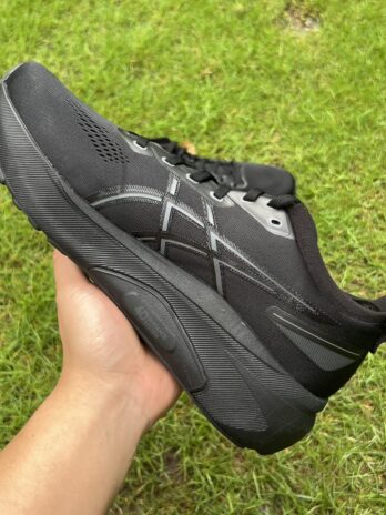 GEL-KAYANO™ 31 WIDE